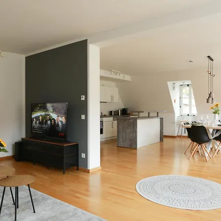 Faway Altstadt Mittendrin - Einzigartiges Flair - Parken Apartment